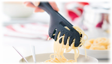 Perfeita para servir saladas, macarronadas podem ser usadas em conjunto ou separadamente. Tupperware Show